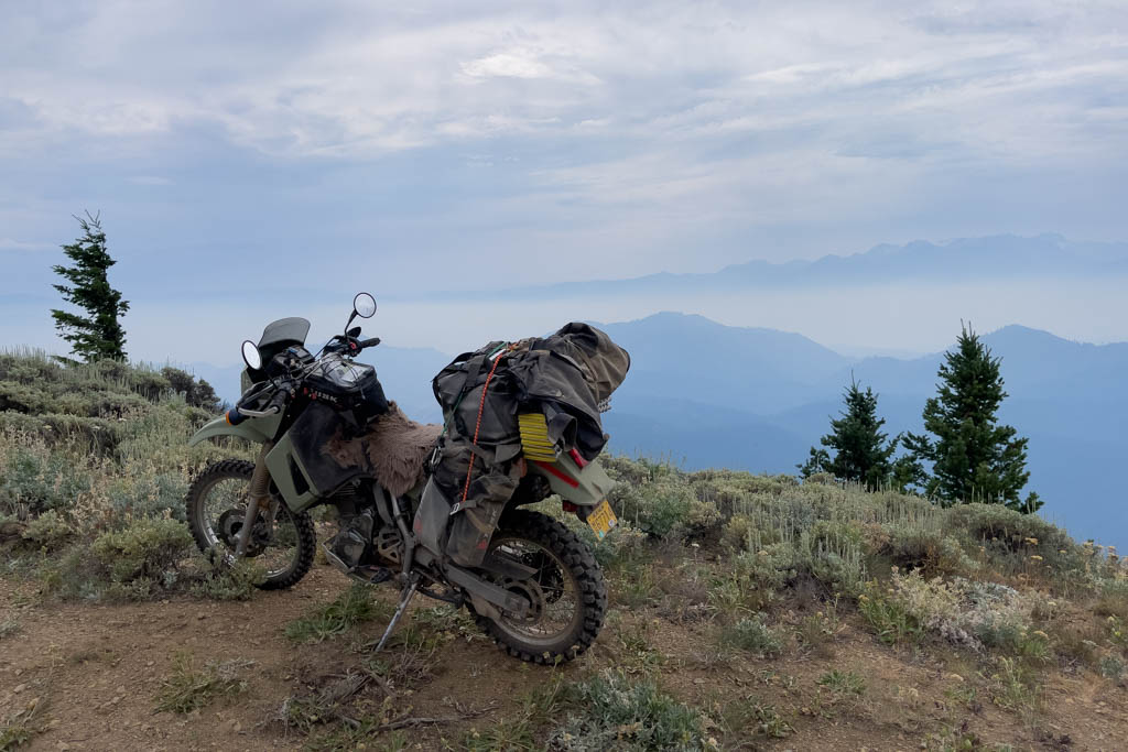 Rackless Tusk Highlander with all my motorcycle camping gear during my trip on the Washington BDR. 