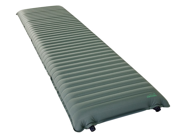 Product shot of the Thermarest Neoair Topo Luxe sleeping pad.